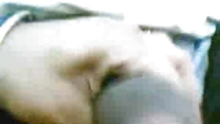 বাঁড়ার চুদা চুদি নতুন রস খাবার, সুন্দরী বালিকা